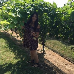 Meet your Posher, Amanda